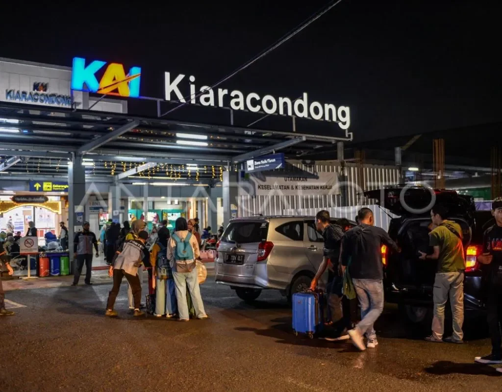 sewa motor stasiun kiaracondong